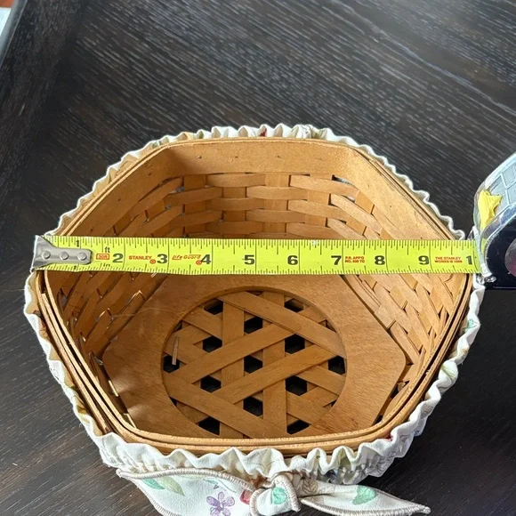 Longaberger Woodcraft Basket with floral-Print Fabric Band - Natural - Picture 3 of 3